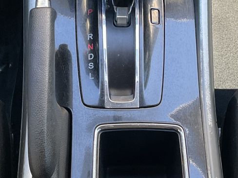 Used 2017 Honda Accord LX image 18