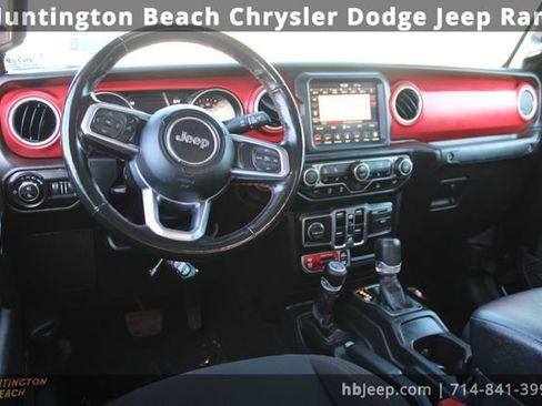 Used 2022 Jeep Gladiator Rubicon w/ Cold Weather Group image 21