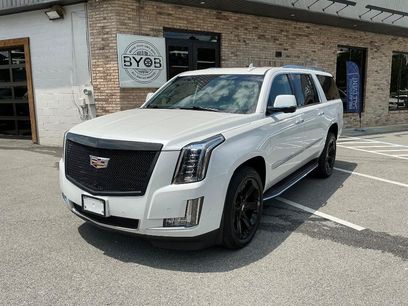 Used 2020 Cadillac Escalade ESV Luxury