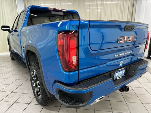 Certified 2023 GMC Sierra 1500 AT4 w/ AT4 Premium Package image 11