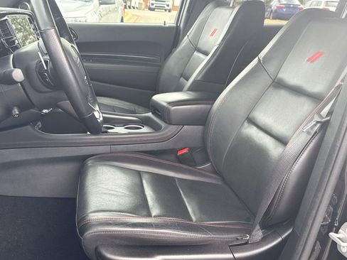 Used 2024 Dodge Durango GT image 11