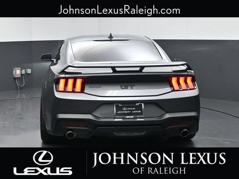 Used 2025 Ford Mustang GT Premium w/ GT Performance Package RWD image 8