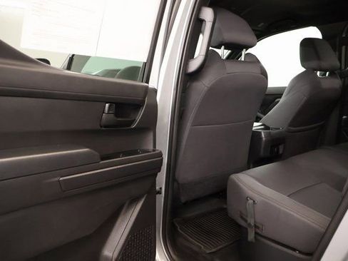 Certified 2025 Toyota Tacoma SR5 image 26