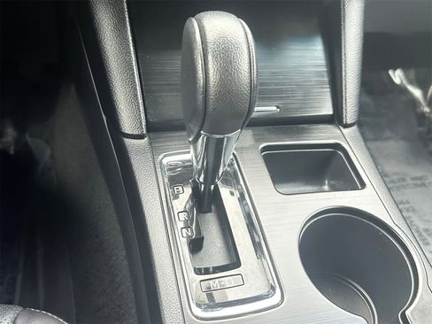 Used 2018 Subaru Outback 3.6R Limited image 21