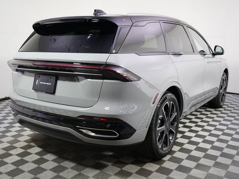 New 2026 Lincoln Nautilus Reserve AWD/4WD image 6
