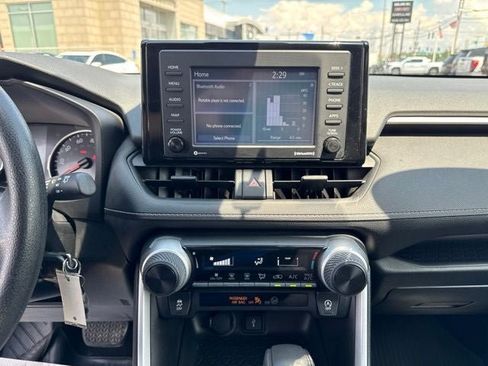 Used 2020 Toyota RAV4 LE w/ All Weather Liner Package AWD/4WD image 14