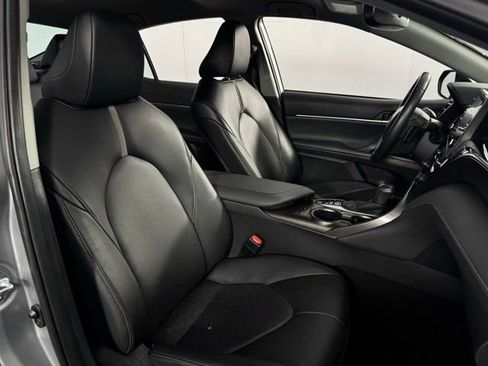 Used 2024 Toyota Camry XSE image 15