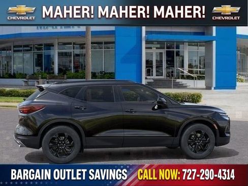 New 2026 Chevrolet Blazer LT w/ Convenience Package FWD image 5