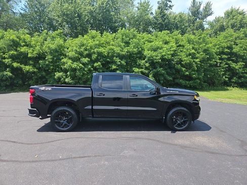 Used 2022 Chevrolet Silverado 1500 RST AWD/4WD image 9