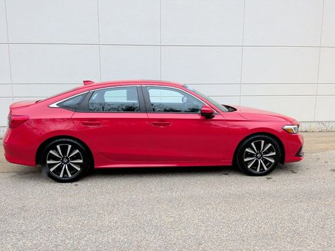 Certified 2023 Honda Civic EX image 5