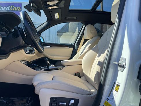Used 2019 BMW X3 xDrive30i w/ Premium Package image 14