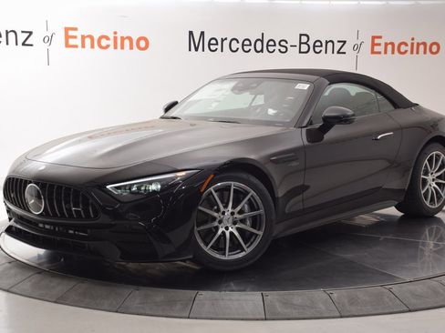 New 2025 Mercedes-Benz SL 43 AMG image 2