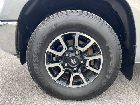 Used 2016 Toyota Tundra SR5 w/ TRD Off Road Package AWD/4WD image 29