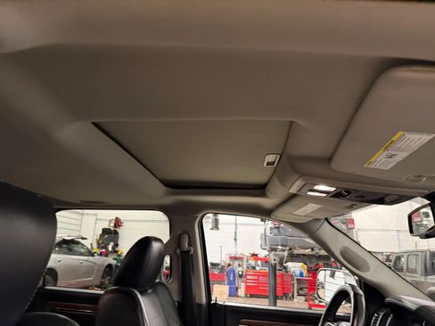 Used 2016 RAM 2500 Laramie AWD/4WD image 15