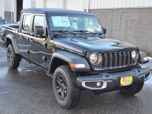 New 2026 Jeep Gladiator Sport image 2