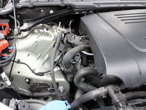 Used 2020 Land Rover Defender 110 S image 34