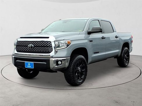 Used 2019 Toyota Tundra SR5 image 1