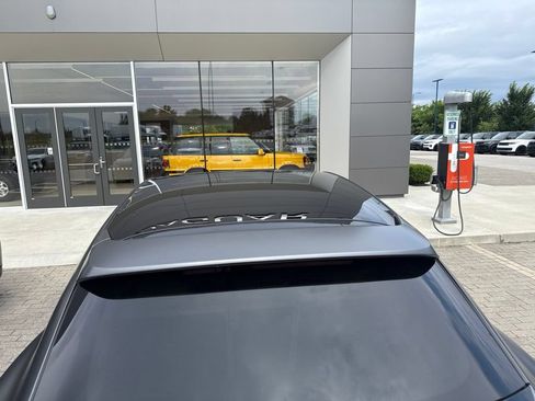 Used 2022 Porsche Cayenne GTS AWD/4WD image 17