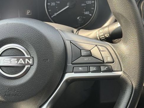 Used 2024 Nissan Kicks SV FWD image 13
