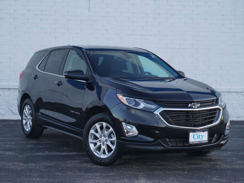 Used 2019 Chevrolet Equinox LT image 2