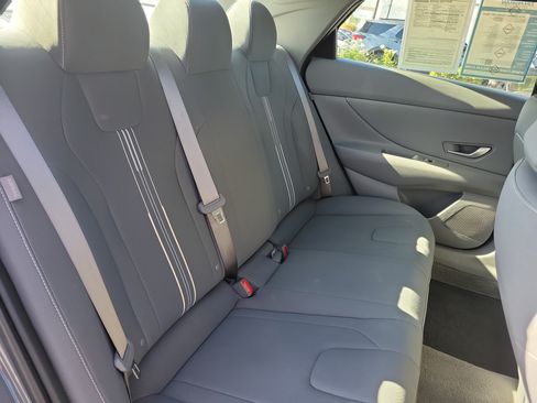 Certified 2025 Hyundai Elantra Sport FWD image 26