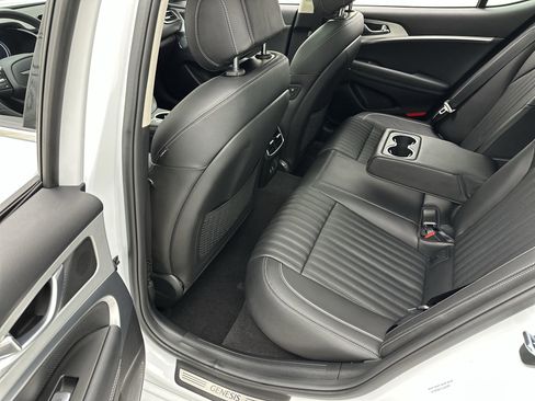 Certified 2026 Genesis G70 2.5T Prestige AWD/4WD image 23