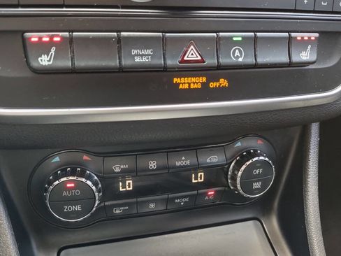 Used 2016 Mercedes-Benz CLA 250 CLA 250 4dr Sedan image 25