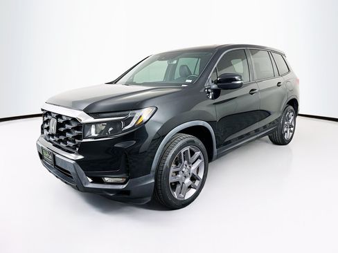 Used 2023 Honda Passport EX-L image 3