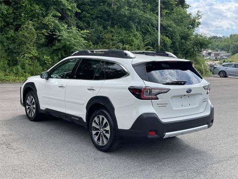 Certified 2024 Subaru Outback Touring XT AWD/4WD image 3