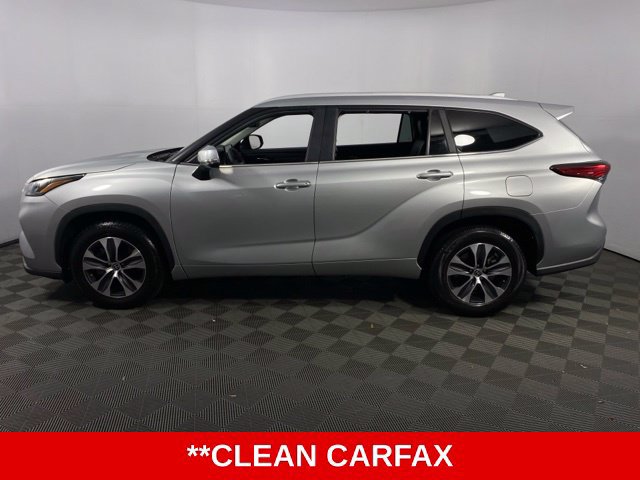 Used 2023 Toyota Highlander XLE FWD image 5
