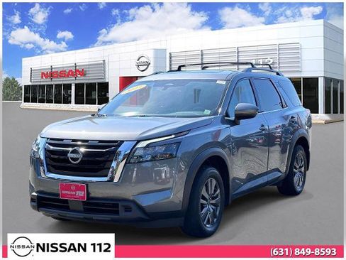 Certified 2023 Nissan Pathfinder SV w/ SV Premium Package AWD/4WD image 1