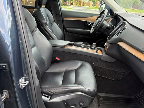 Used 2021 Volvo XC90 T8 Inscription Expression w/ Protection Package Premier AWD/4WD image 12