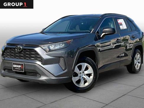 Used 2021 Toyota RAV4 LE AWD/4WD image 1