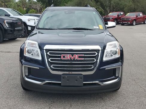 Used 2017 GMC Terrain SLE w/ Technology Package AWD/4WD image 2