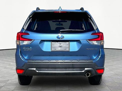 Used 2023 Subaru Forester Limited image 7