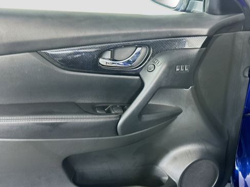 Used 2020 Nissan Rogue SL FWD image 15