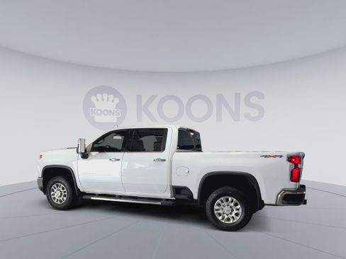 Used 2023 Chevrolet Silverado 2500 LTZ w/ Safety Package image 8