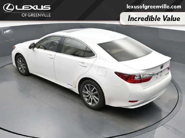 Used 2017 Lexus ES 300h w/ Luxury Package FWD image 51