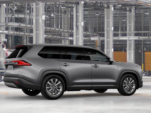 New 2026 Toyota Grand Highlander Platinum image 13