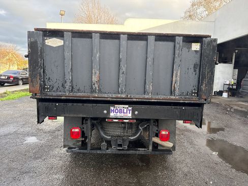 Used 2018 RAM 2500 Tradesman w/ Power Accessory Group image 4