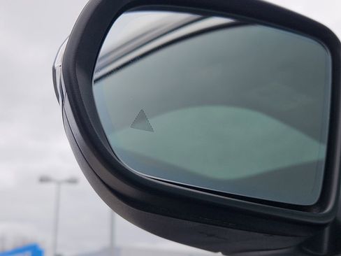 Used 2022 Mercedes-Benz GLB 250 4MATIC image 26