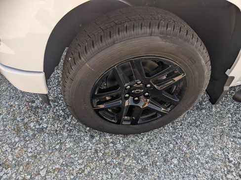 New 2026 Chevrolet Silverado 1500 Custom image 11