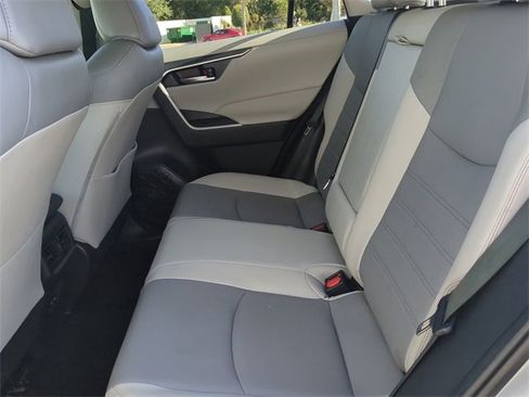 Certified 2022 Toyota RAV4 XLE Premium image 14