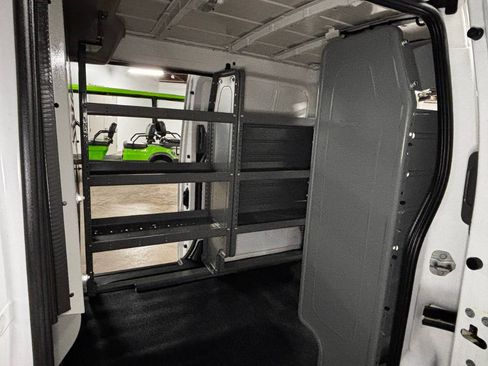 Used 2020 Nissan NV200 SV image 10