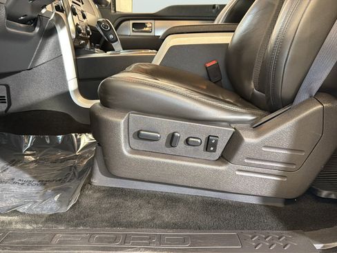 Used 2014 Ford F150 Raptor w/ Equipment Group 801A Luxury AWD/4WD image 19