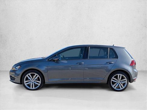 Used 2015 Volkswagen Golf S image 9