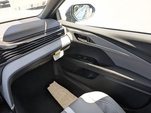 New 2026 Toyota Camry SE w/ Convenience Package FWD image 15