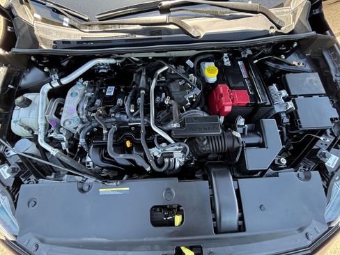 Used 2025 Nissan Sentra SV FWD image 30