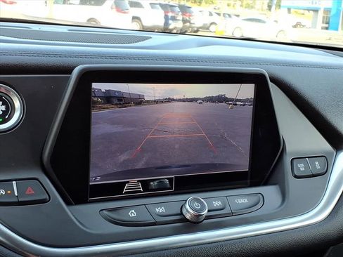 Used 2021 Chevrolet Blazer LT FWD image 10
