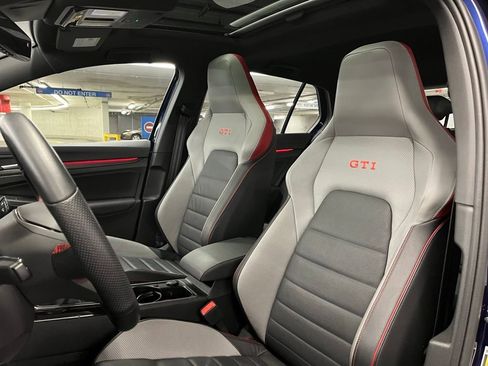 Used 2024 Volkswagen GTI SE w/ SE Leather Seats Package image 19